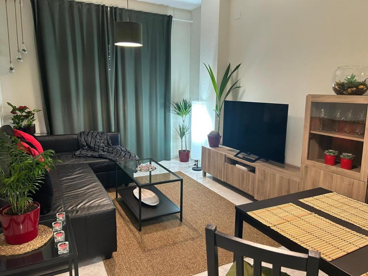 Apartamento Suite Torre Alta Parking Gratis Sewilla Zewnętrze zdjęcie