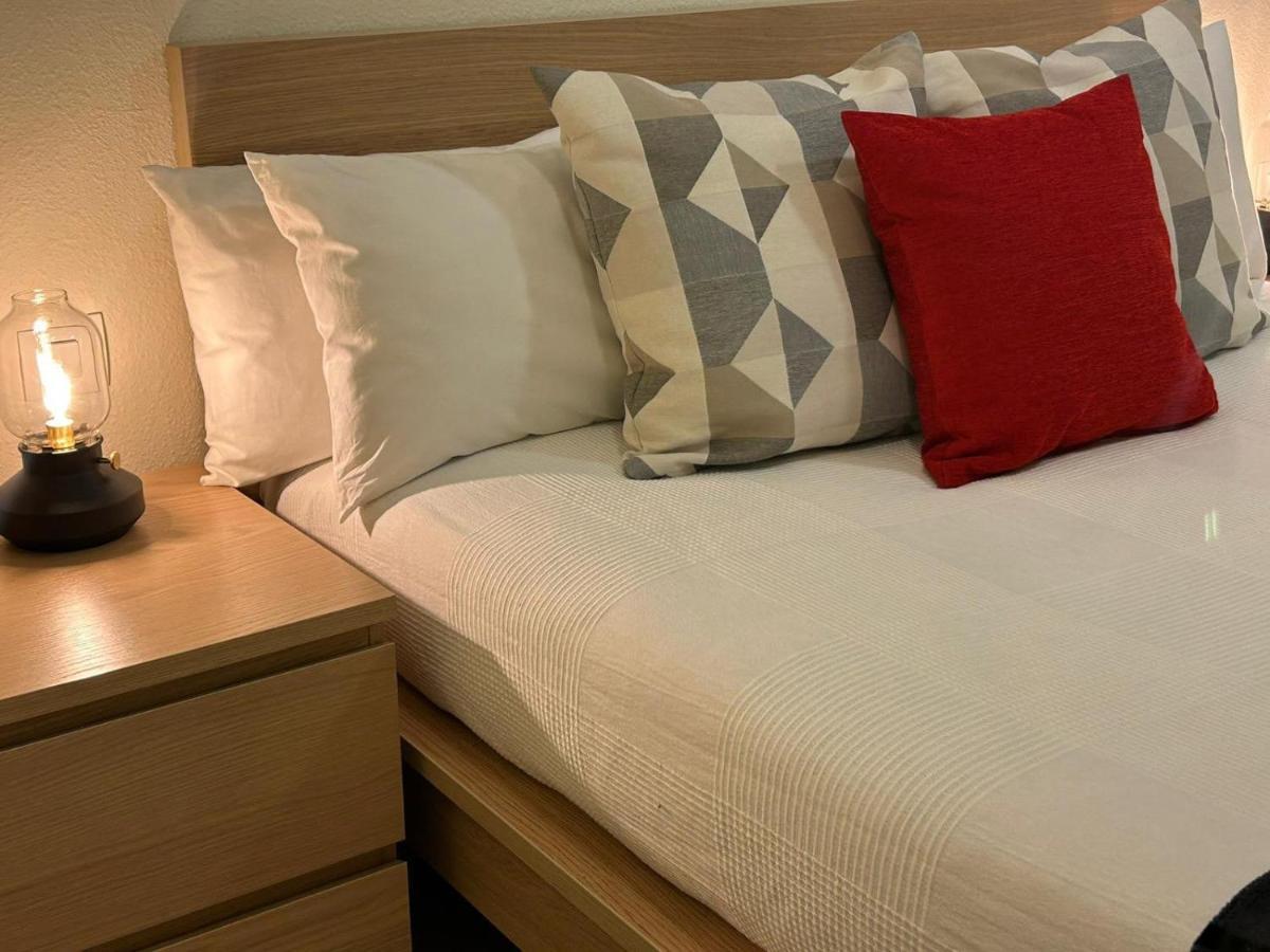 Apartamento Suite Torre Alta Parking Gratis Sewilla Zewnętrze zdjęcie